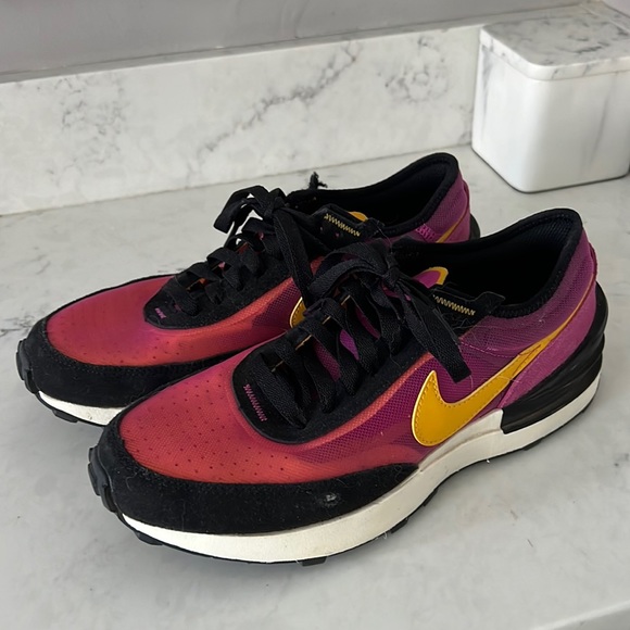 Other - Nike Waffle Sneakers (Youth 6.5/ Womens 8)